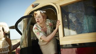 33. Месть от кутюр (2015)