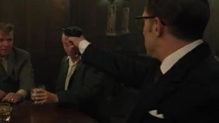 25. Легенда (2015)