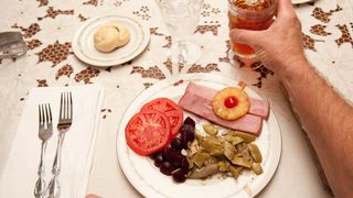 26. Прислуга (2011)