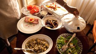 27. Прислуга (2011)