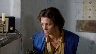 4. Огни притона (2011)