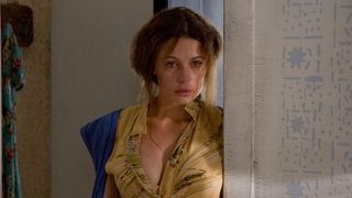 40. Огни притона (2011)