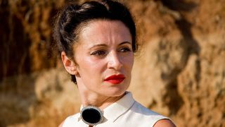 46. Огни притона (2011)