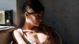 47. Огни притона (2011)