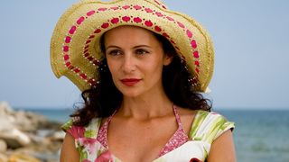 81. Огни притона (2011)