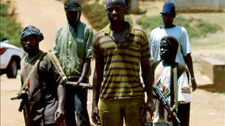 13. Отстреливая собак (2005)