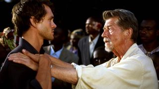 7. Отстреливая собак (2005)