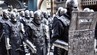 19. Робин Гуд: Начало (2018)