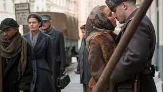 69. Номер 44 (2015)
