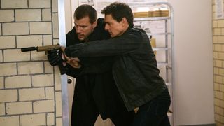 28. Джек Ричер 2: Никогда не возвращайся (2016)