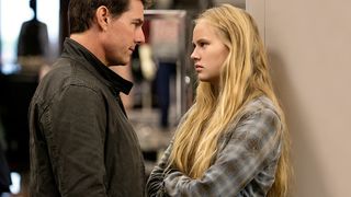 6. Джек Ричер 2: Никогда не возвращайся (2016)