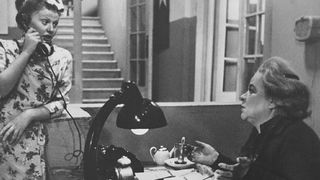 10. Москва слезам не верит (1979)