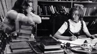 11. Москва слезам не верит (1979)