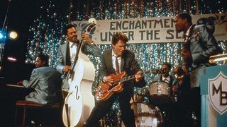 19. Назад в будущее (1985)