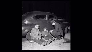 24. В поисках Вивиан Майер (2013)