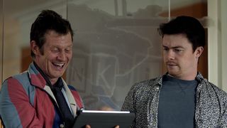 84. Черное зеркало (2011)