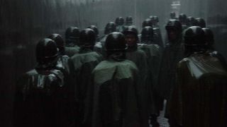 45. 38-я параллель (2004)