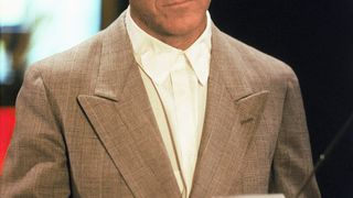 28. Человек дождя (1988)