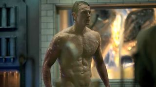 23. Видоизмененный углерод (2018)