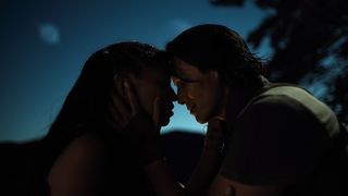 38. Видоизмененный углерод (2018)