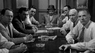5. 12 разгневанных мужчин (1957)
