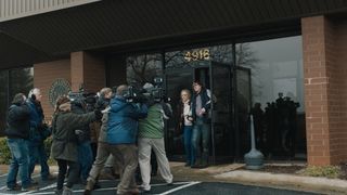 56. Пленницы (2013)