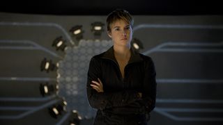 48. Дивергент, глава 2: Инсургент (2015)