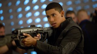 50. Дивергент, глава 2: Инсургент (2015)