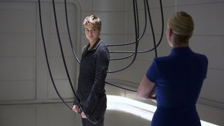 53. Дивергент, глава 2: Инсургент (2015)