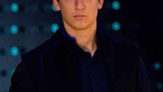 78. Дивергент, глава 2: Инсургент (2015)