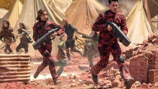 53. Дивергент, глава 3: За стеной (2016)