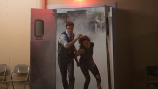 35. Ультраамериканцы (2015)