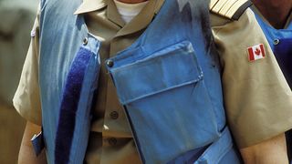 64. Отель «Руанда» (2004)