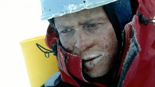 18. Касаясь пустоты (2003)