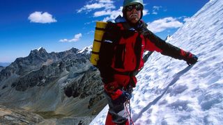 23. Касаясь пустоты (2003)