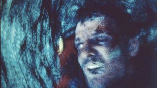 34. Касаясь пустоты (2003)