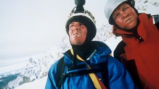 5. Касаясь пустоты (2003)