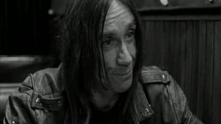 13. Кофе и сигареты (2003)