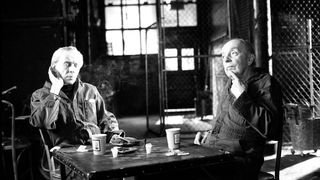 9. Кофе и сигареты (2003)