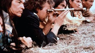 24. Танцующий с волками (1990)