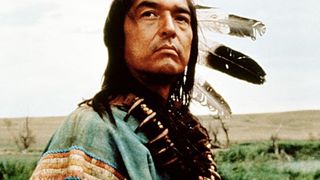 44. Танцующий с волками (1990)