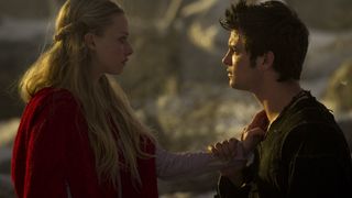 19. Красная Шапочка (2011)