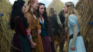 8. Красная Шапочка (2011)