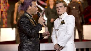 64. Голодные игры: И вспыхнет пламя (2013)