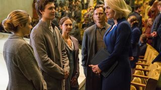 104. Дивергент (2014)