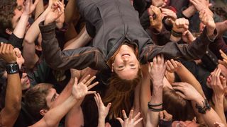 105. Дивергент (2014)