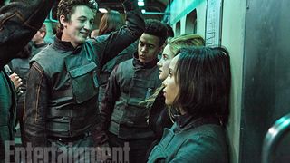 109. Дивергент (2014)