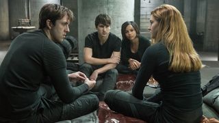 46. Дивергент (2014)