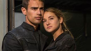 6. Дивергент (2014)