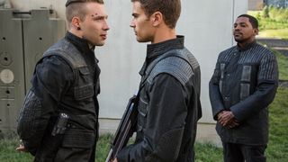 65. Дивергент (2014)